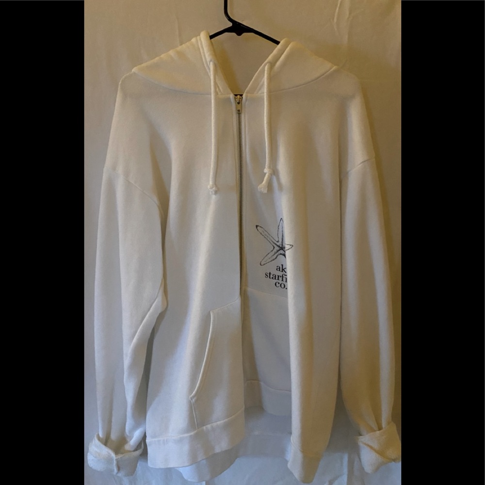 White zip up Alaska hoodie XL. New condition